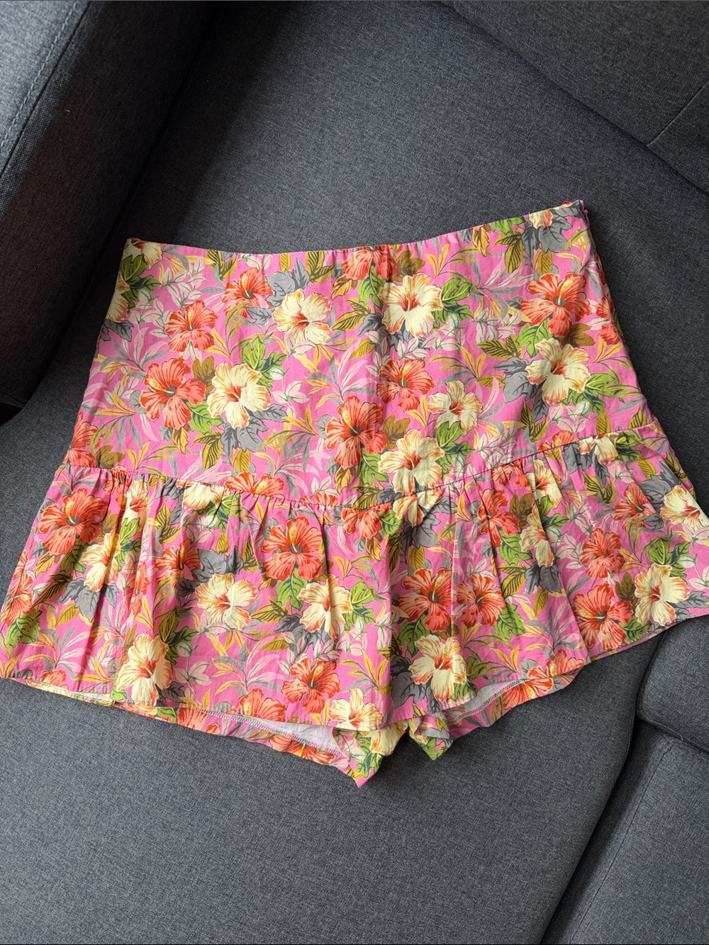Zara Floral Skort Women’s Large Pink Tropical Ruffle Mini Shorts Skirt